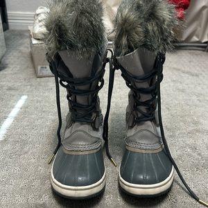 Sorel Joan boots